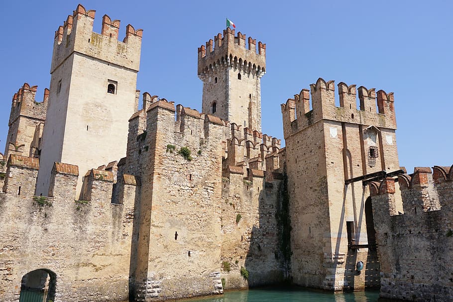 brick castle, water, daytime, castle, castle castle, knight's castle, middle ages, wall, fortress, italy