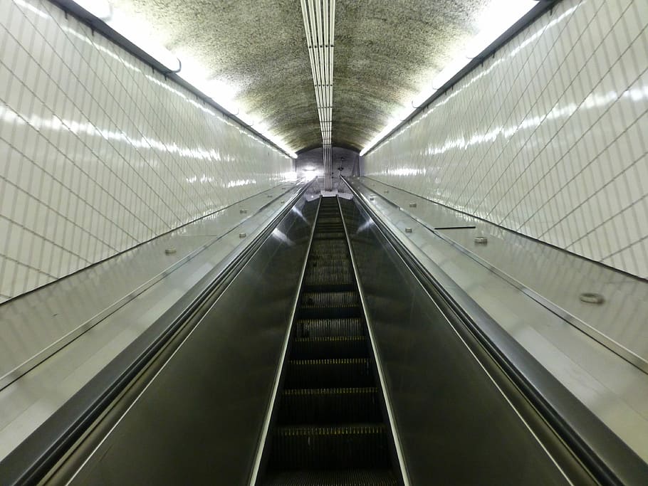 Escada rolante, Mbta, Boston, Massachusetts, travessia do centro da cidade, metrô, dentro de casa, transporte, moderna, abstrata