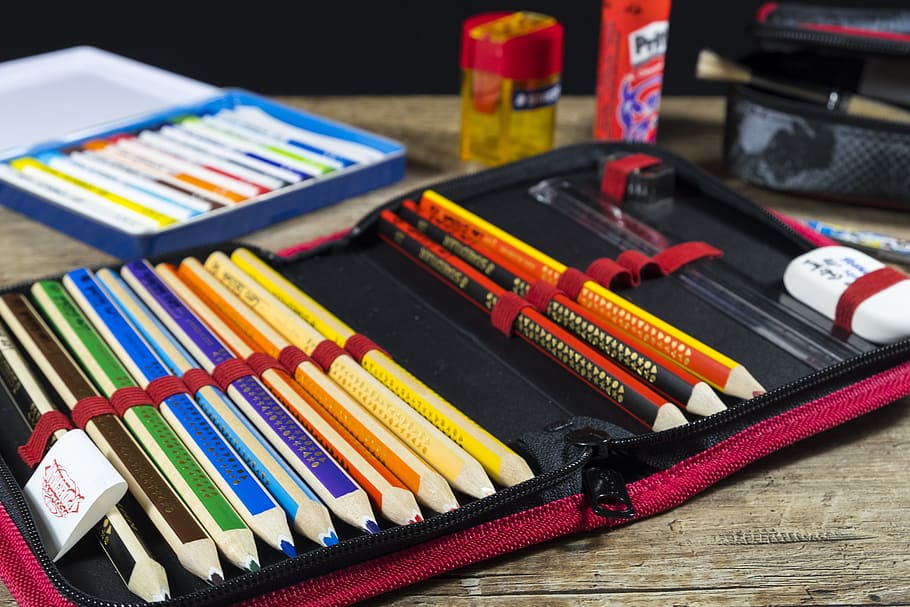 kit de lápices de colores, regreso a la escuela, escuela, estuches de lápices, estuche de lápices, inicio escolar, bolígrafos, lápices de colores, lápices, útiles escolares