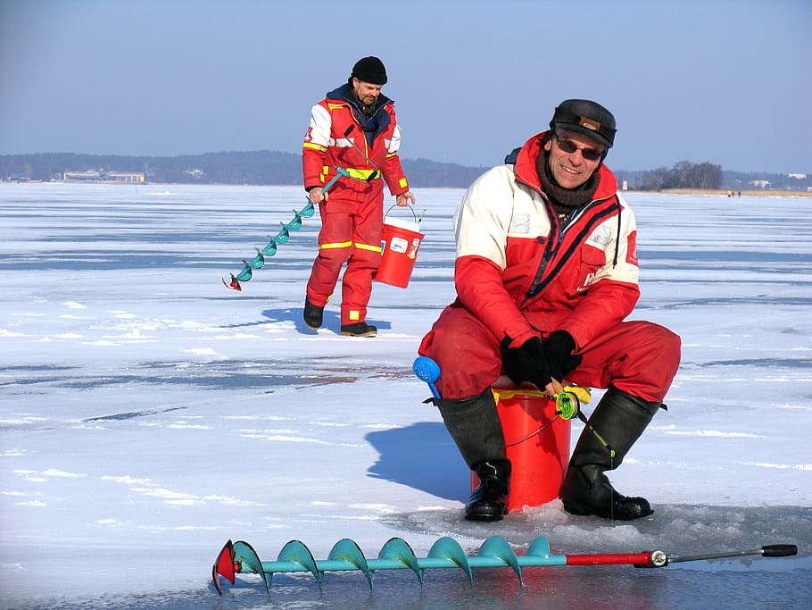 snow, winter, ice, fishing, overalls, ice auger, drill, slemmern, mariehamn, finland