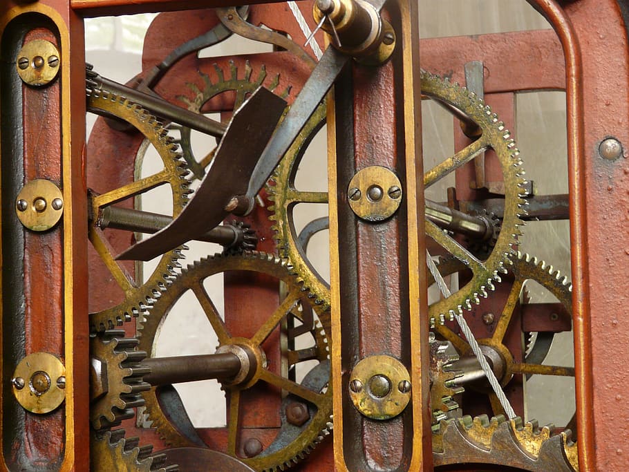 close-up photography, brown, mechanical, gears, wheels, machine, movement, old, ancient, metal