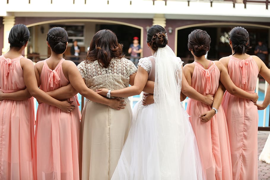 bride, bridesmaids, standing, side, swimming, pool, bridesmaid, wedding, color palette, women