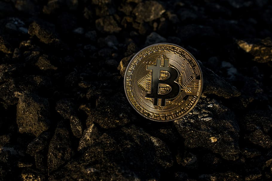 bitcoin, trotoar tanah, cryptocurrency, keuangan, blockchain, uang, mata uang, koin, emas batangan, moneter