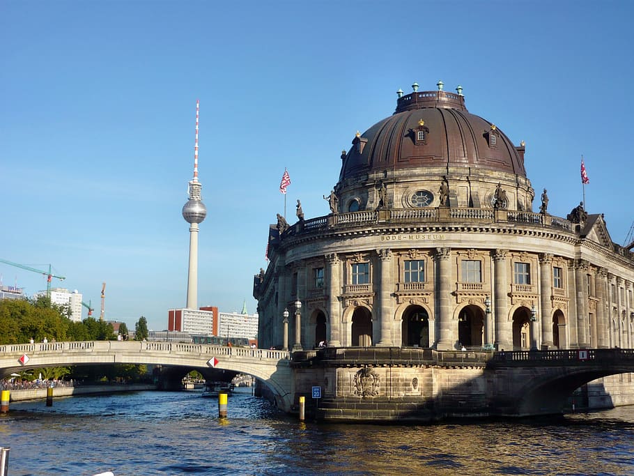 kastil, jembatan, dikelilingi, badan, air, Bode-Museum, Menara Tv, Berlin, tempat menarik, arsitektur