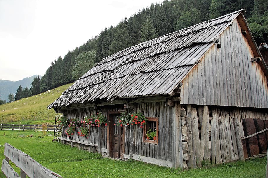 jezersko, slovenia, julian alps, tourism, the tourist area, mountains, house in the mountains, the outhouse, wooden house, romance
