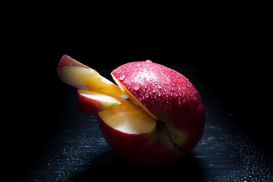 macro photography, red, apple, dark mood food, fruit, lichtspiel, healthy, frisch, food, eat