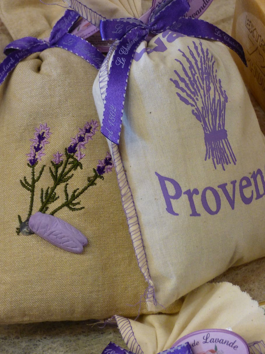 Lavender, Smell, Pouch, the smell of, aromatherapy, provence, dried flowers, text, close-up, indoors