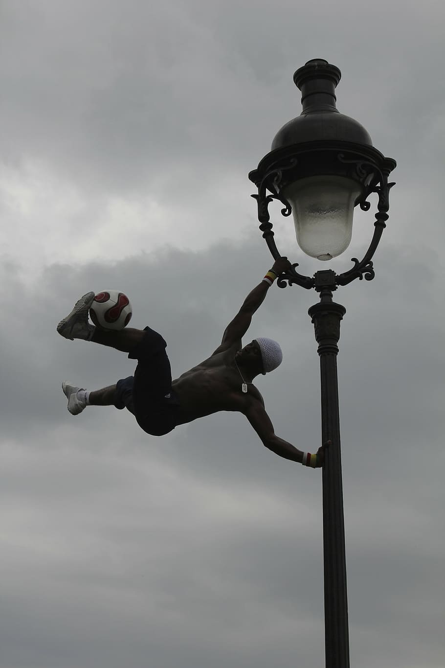 body control, paris, montmartre, lantern, ball art, sky, cloud - sky, street light, low angle view, street