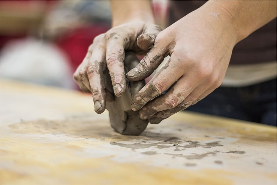 clay, hands, sculpting, art, human hand, hand, one person, human body part, occupation, skill