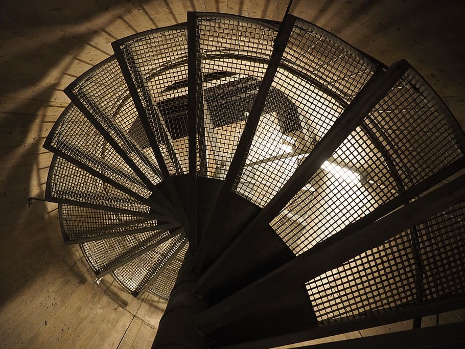 spiral staircase, descent, gradually, stair step, spiral, staircase finish, stairs, get off, steel grid, mesh steps