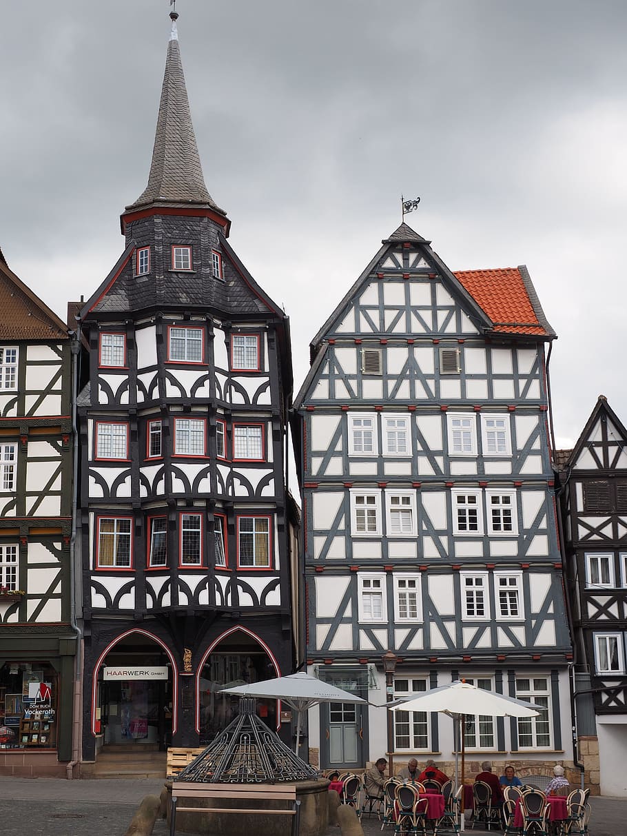 guild house, fritzlar, downtown, fachwerkhäuser, historic old town, stadtmitte, marketplace, center, city, historically