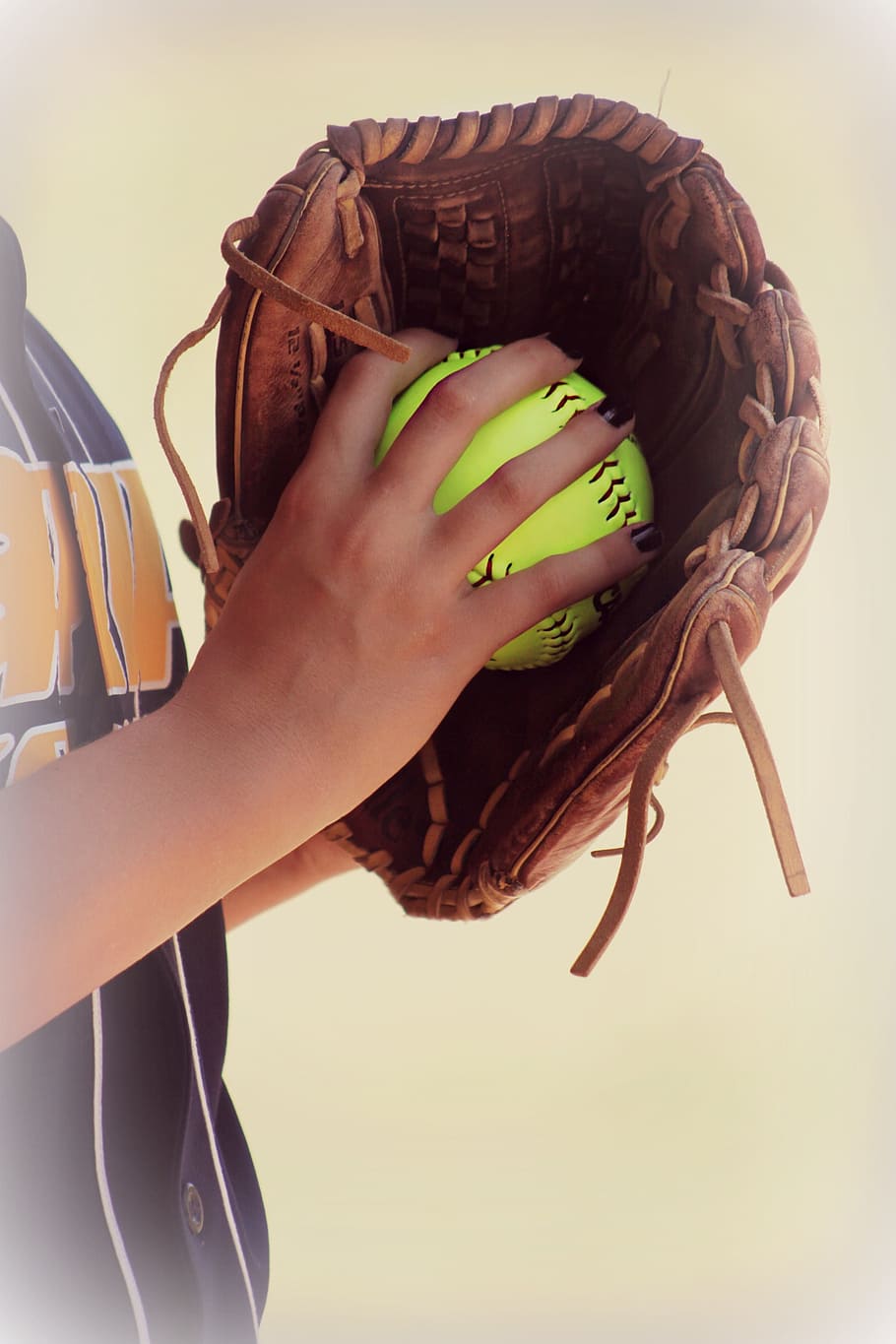 person, holding, baseball, baseball mitt, Softball, Leather, Glove, Recreation, leather, glove, sports
