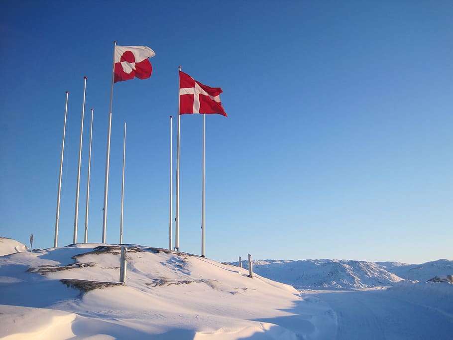 Groenlandia, Dinamarca, banderas, nacional, nieve, invierno, temperatura fría, naturaleza, cielo, bandera