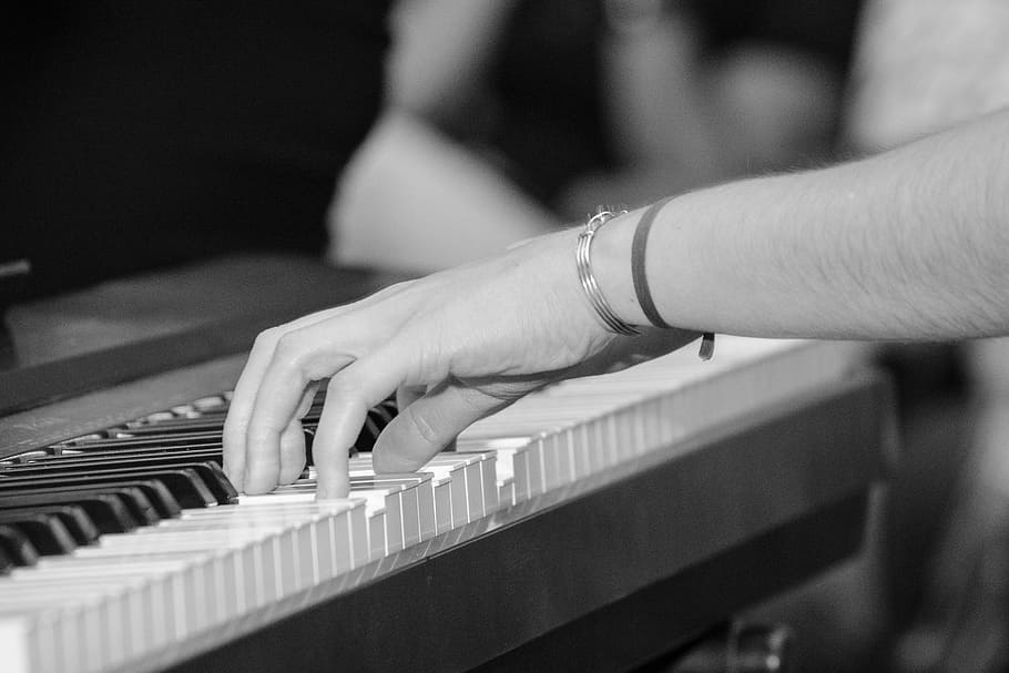 pianista, manos, emociones, mano humana, mano, parte del cuerpo humano, instrumento musical, música, equipo musical, piano