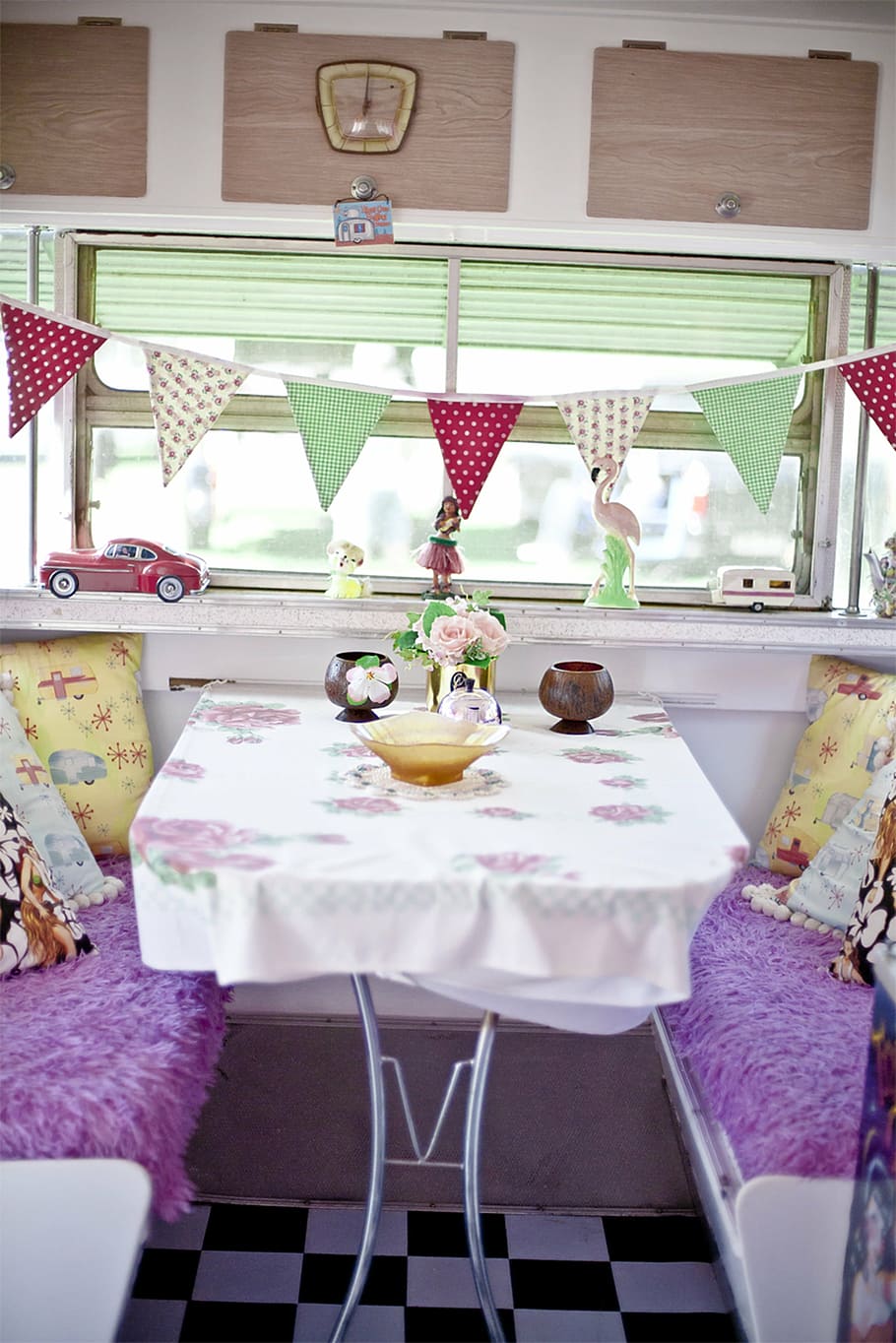 white, red, floral, table cloth, mobile home, caravan, rv, kitchen, dining table, automobile camper