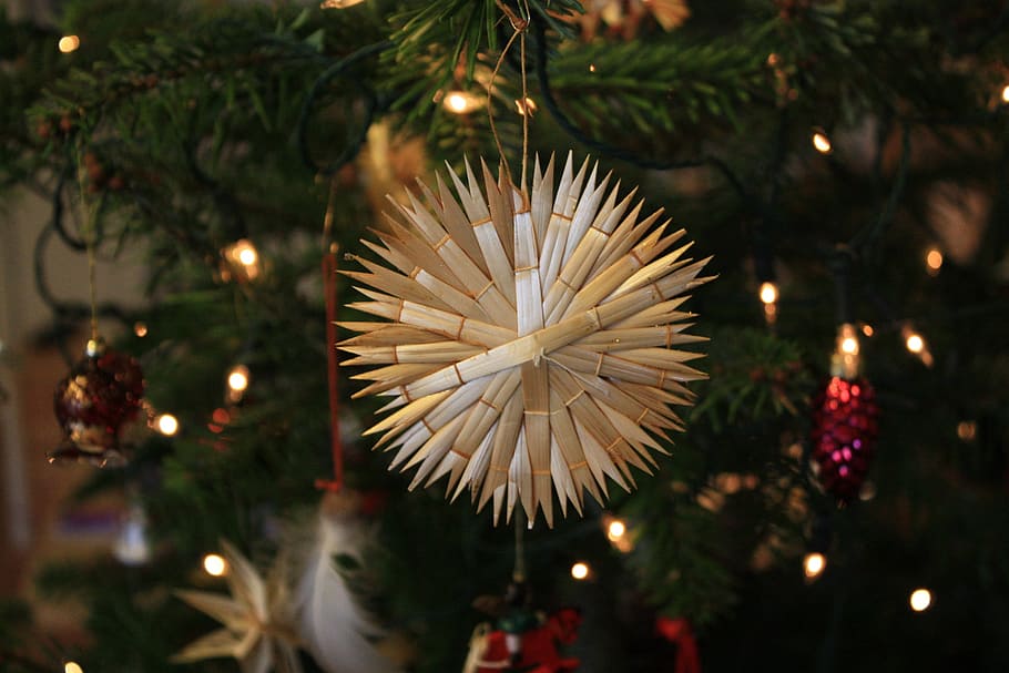 strohstern, christmas ornaments, christmas card, greeting card, candle, star, advent, christmas eve, christmas, festival