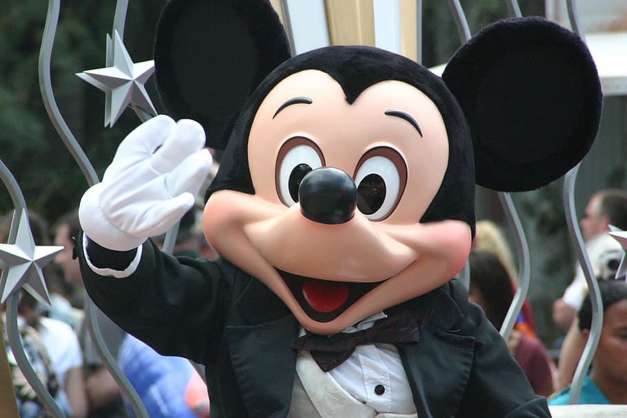 mickey mouse waves, hand, Mickey Mouse, Walt Disney, Parade, disney, mickey, disneyland, disguise, fun