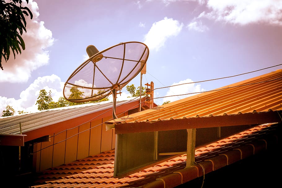 satellite dish, roof, television, antenna, tv, home, tv antenna, live via satellite, radio, the antenna on the roof