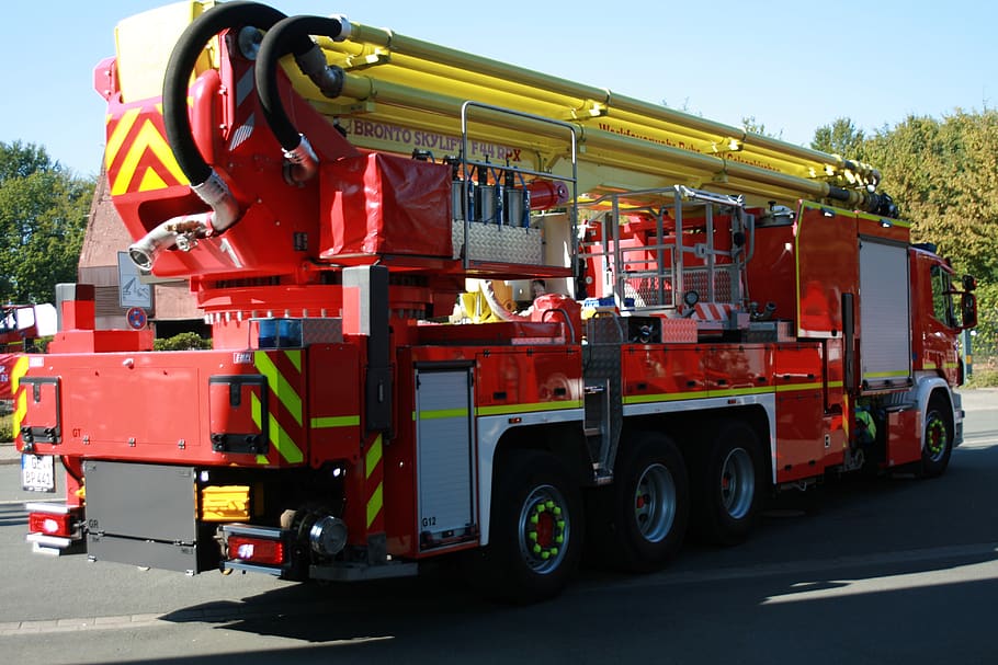 fire truck, fire, vehicles, rescue, fire fighting, blue light, use, delete, professional fire brigade, red