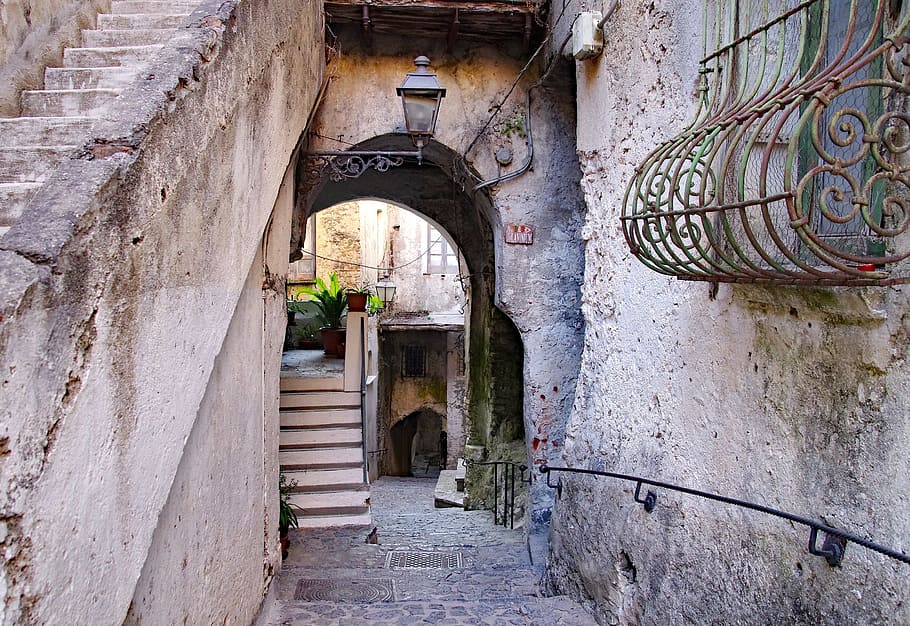 concrete, staircase, middle, buildings, old town, scalea, narrow lane, old houses, village, borgo