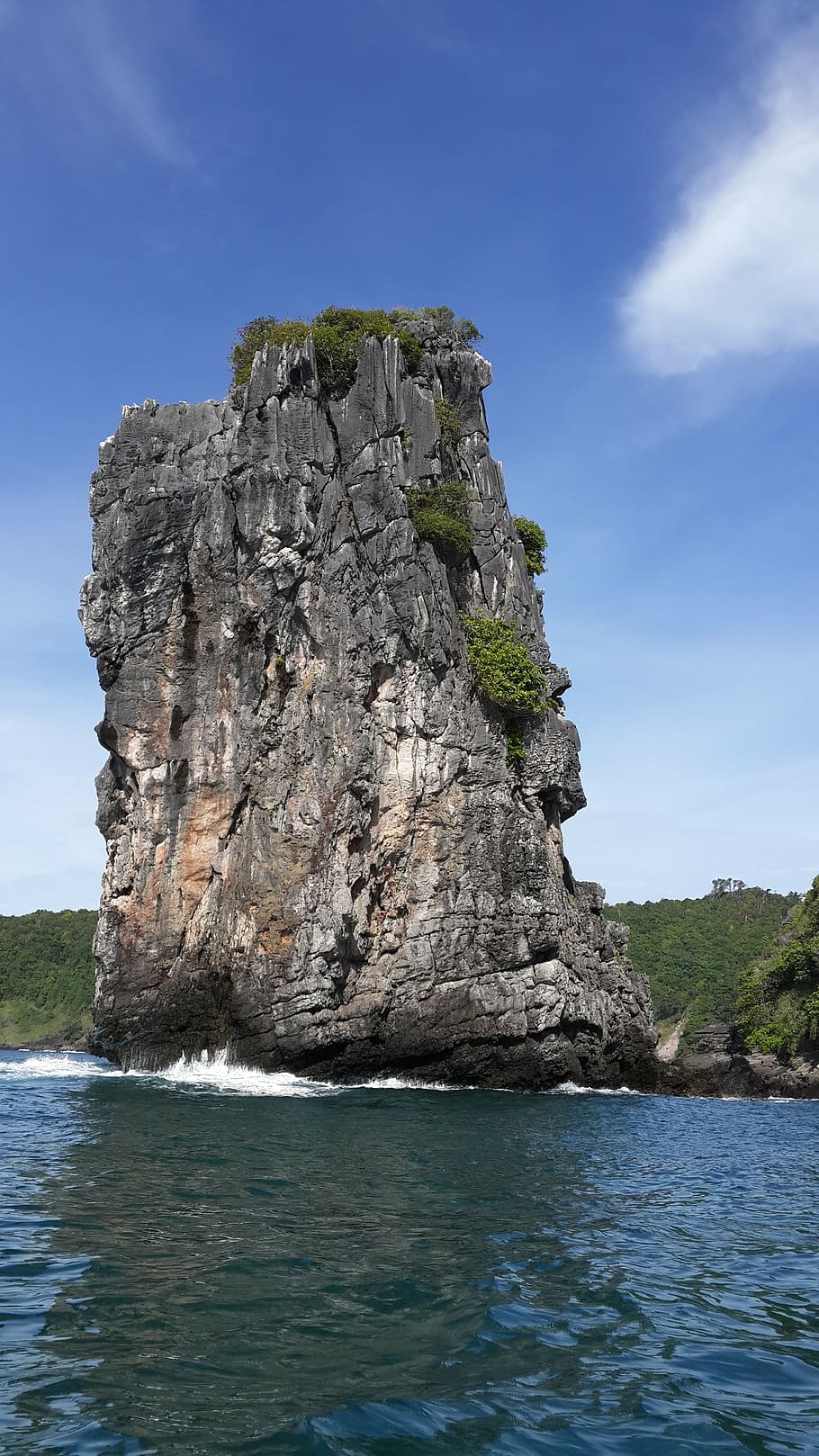 gray, rock formation, sea, island gulf of thailand, rock, island, wave, stones, beauty, walks on the sea