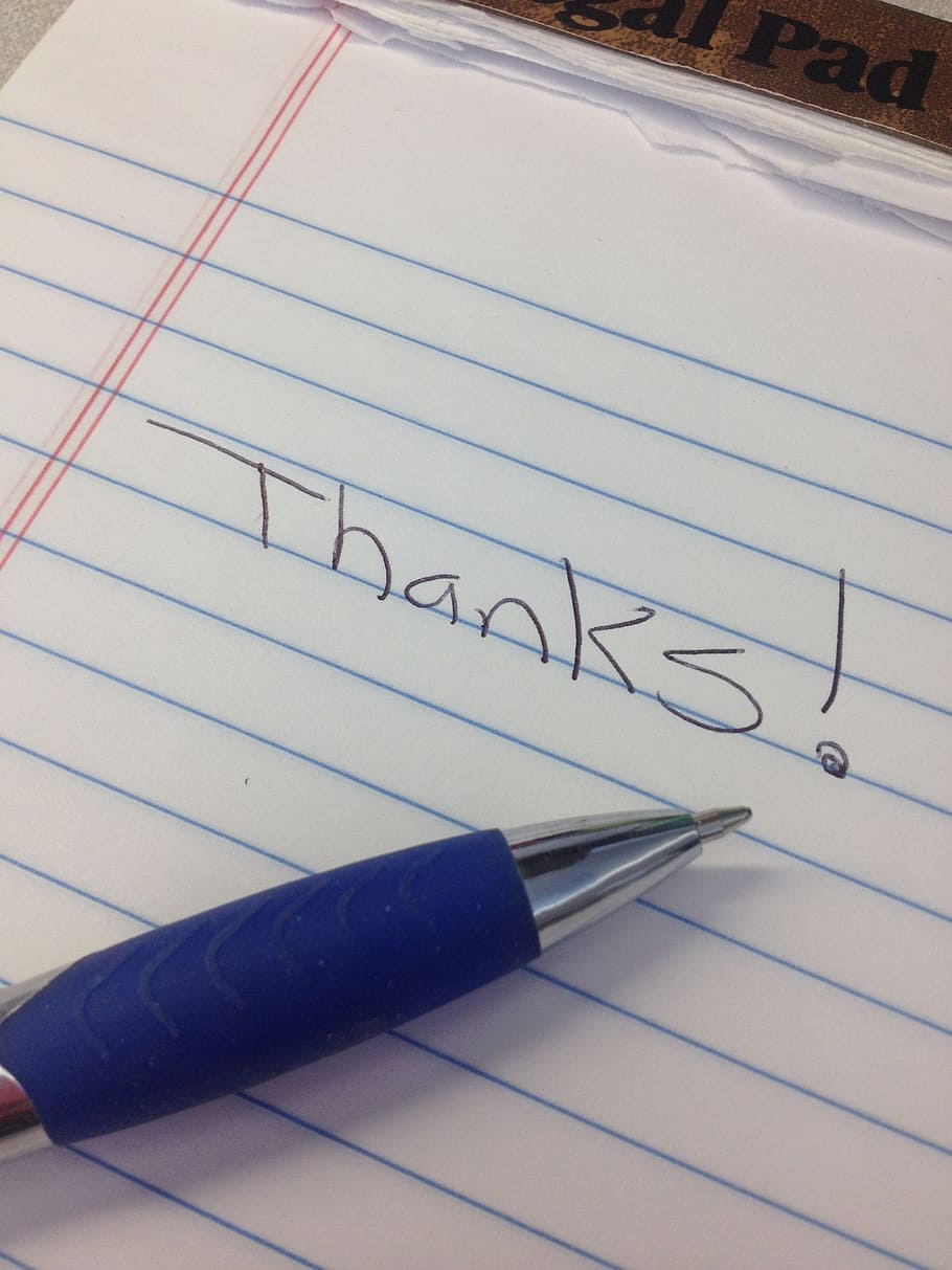 青, ペン, 白, 罫線入り, 紙, ありがとう！, 書かれた, 感謝, フォント, メッセージ