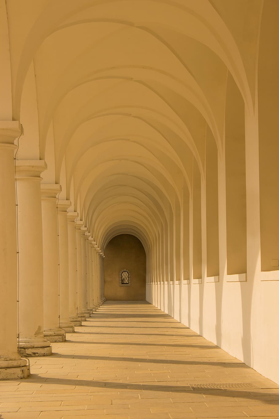 arches, gang, arch, architecture, archway, building, columnar, arcade, old, round arch