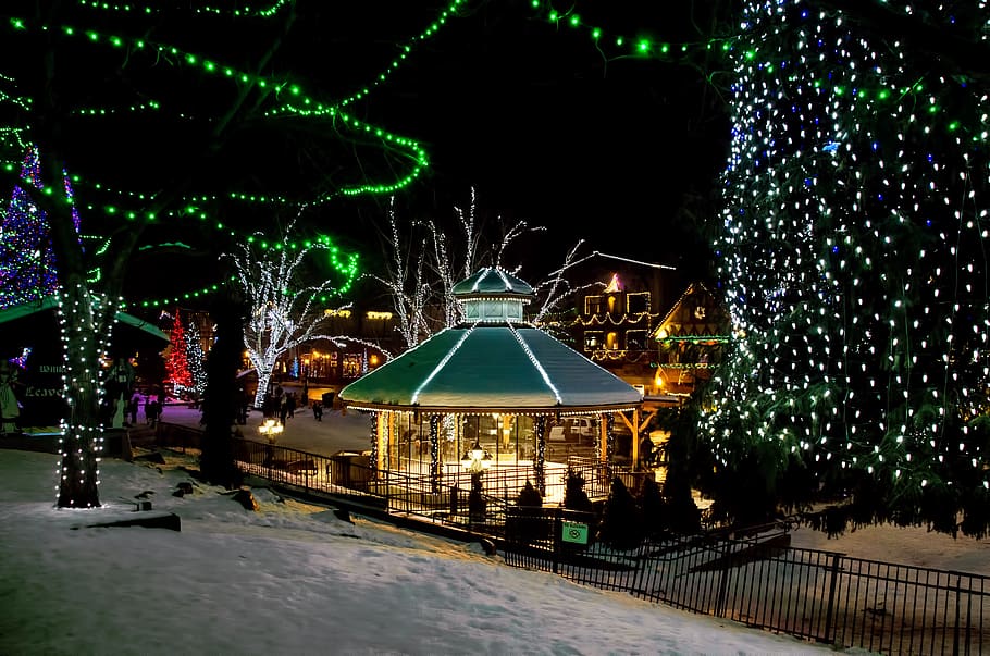 holiday in the village, christmas, lights, village, snow, holiday, pergola, winter, mountains, festive