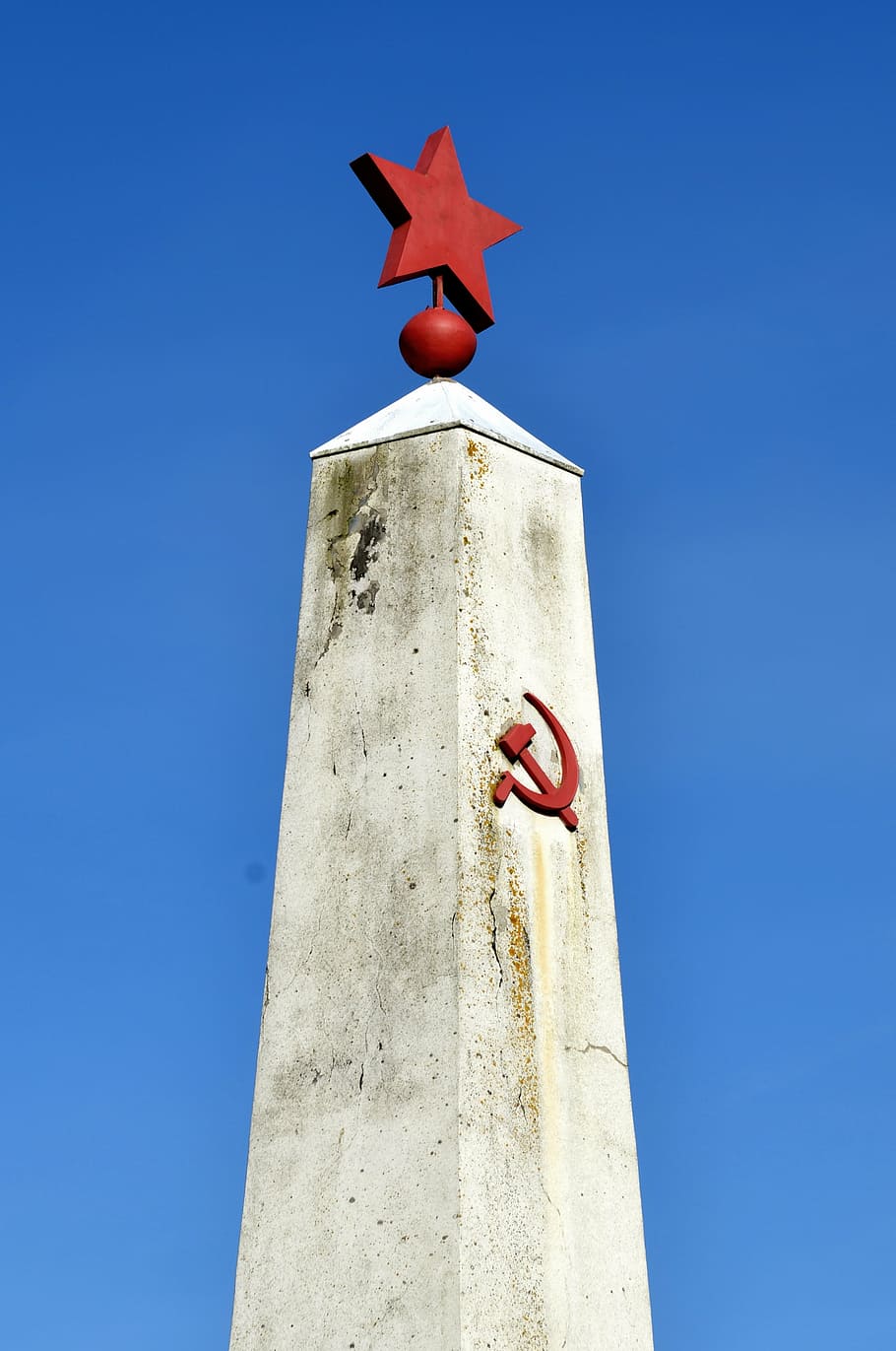 monument, hammer and sickle, hammer, sickle, russia, historically, soviet union, old, building, policy