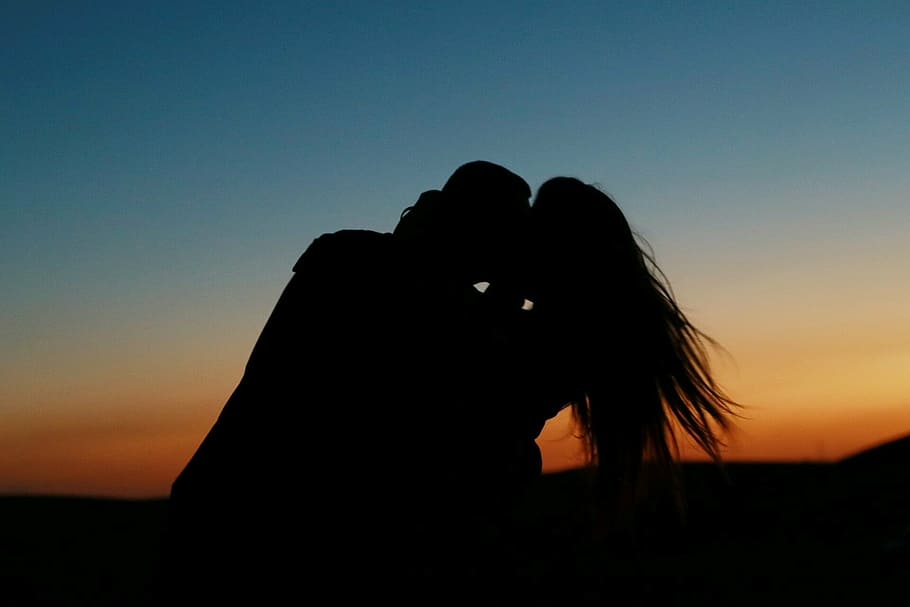 silhouette, couple, kissing, golden, hour, love, couples, sunset, peace, loving