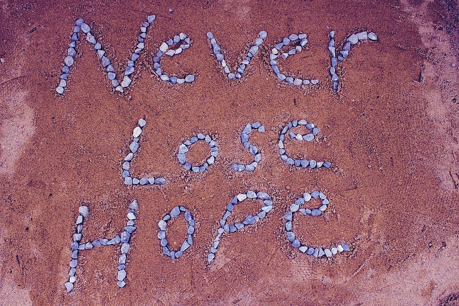 nunca, pierda, texto de esperanza, nunca pierda esperanza, esperanza, arena, piedra, texto, sin gente, escritura occidental