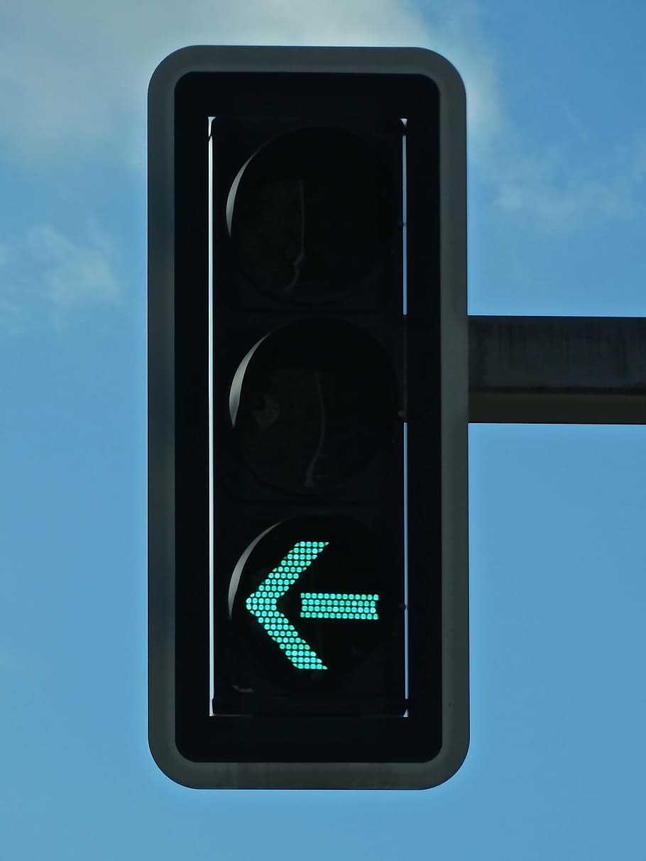 yield, left, traffic light, traffic lights, light, arrow, to the left, turn, branches, follow