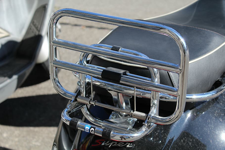 rack, moto, wasp, transport, moped, chromium plating, metal, silver colored, close-up, day