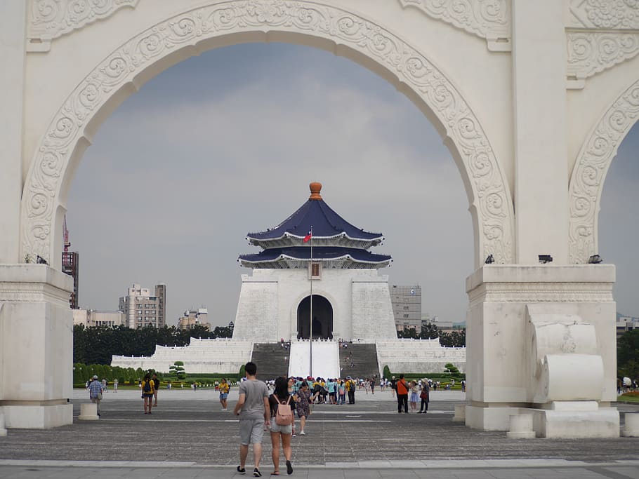 taipei, taiwan, chiang kai-shek memorial hall, liberty square, taiwanese, architecture, famous, tourism, built structure, group of people
