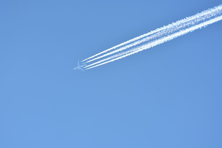 aircraft, contrail, sky, fly, flight, blue, flyer, partly cloudy, flight tracks, airplane