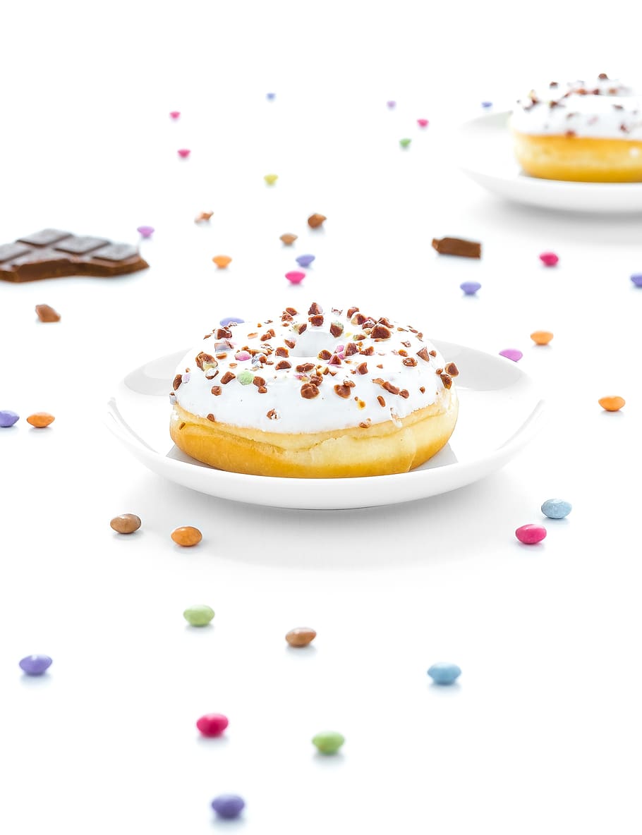 food, dessert, sweet, donut, sprinkles, white, table, plate, delicious, chocolate
