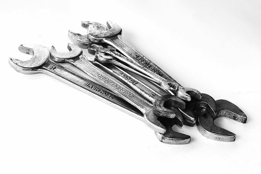 inoxidable, combinación de acero, llave inglesa, herramientas, conjunto, manitas, mano, blanco, reparador, fondo