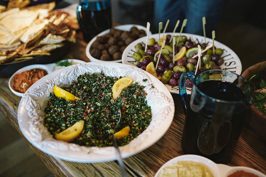 Mesa, comida libanesa, almoço, refeição, festa, libanesa, árabe, turco, homus, gourmet