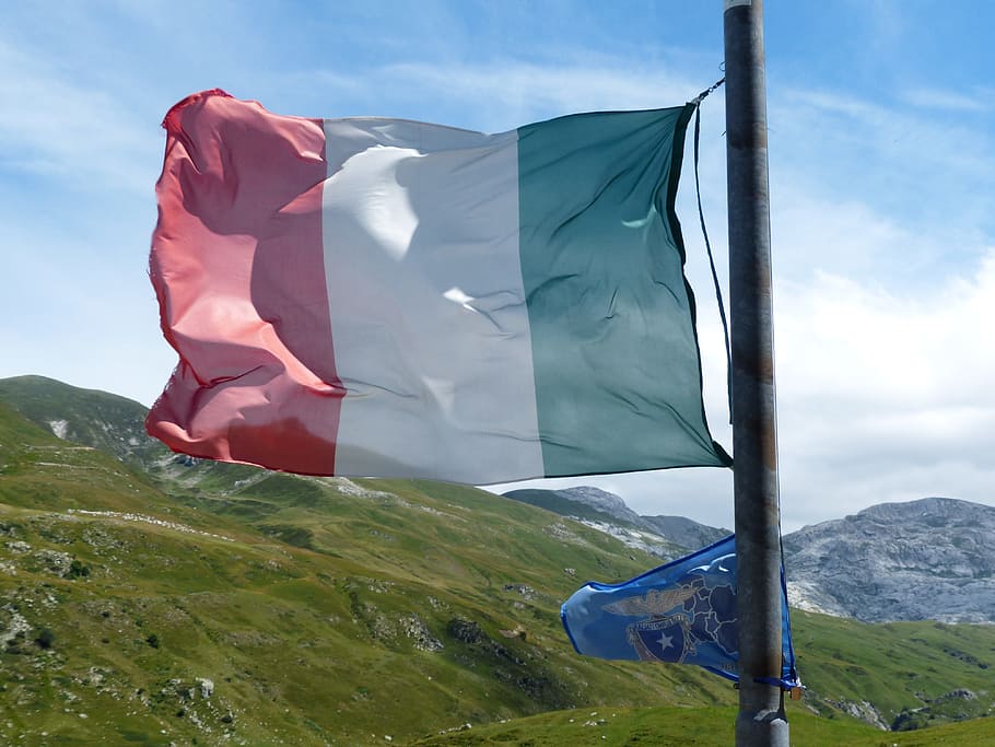 Bandera, Italia, Golpe, Viento, Aleteo, Tela, verde, blanco, rojo, mal