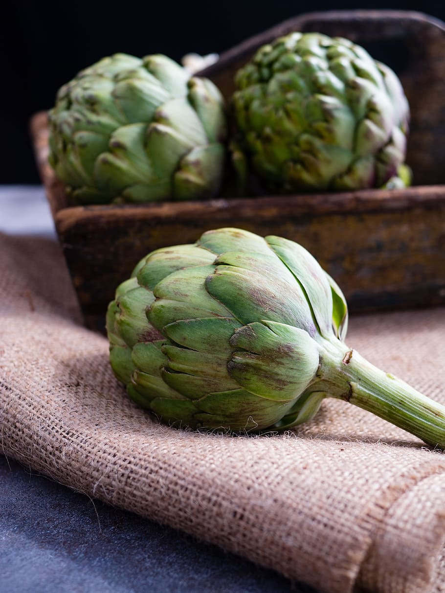 placemat, table, green, plant, food and drink, healthy eating, food, freshness, wellbeing, artichoke