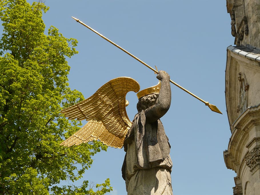 angel, spear, lance, wing, statue, gold, crown, holy, low angle view, art and craft