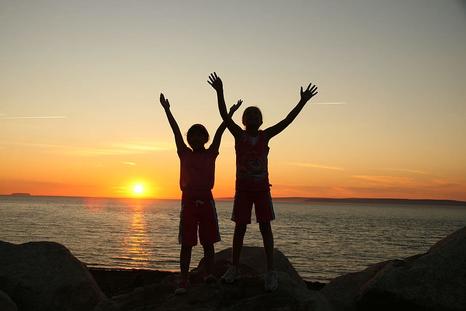 two, person, standing, rock, ocean, silhouette, children, sunset, child, kid