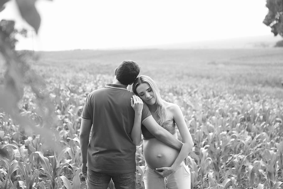 pregnant woman, black and white, woman, pregnant, pregnancy, gestation, belly, mother, mom, big belly