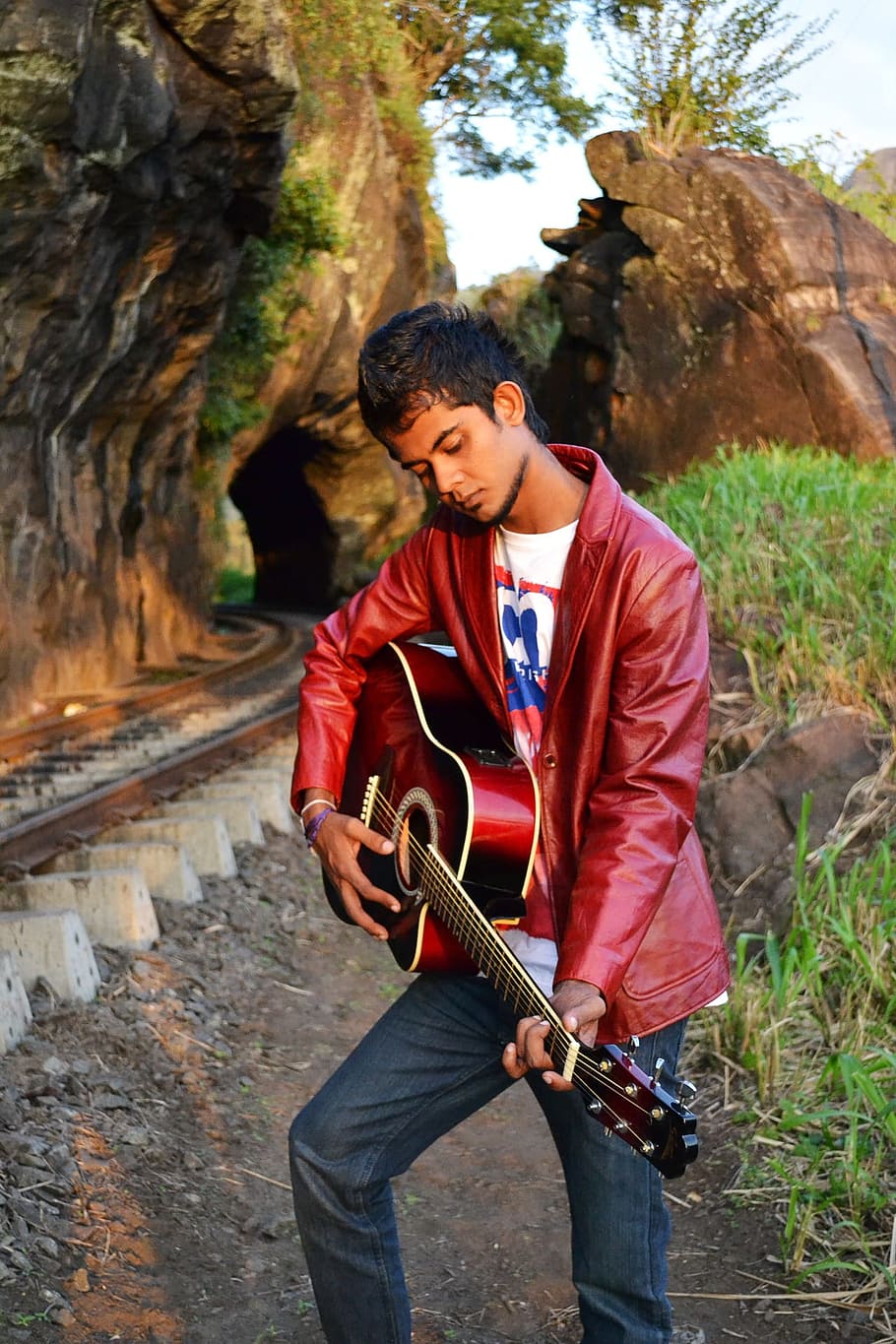 Guitarist, Boy, Pose, Scene, song, lyrics, singer, artist, rail road, rail