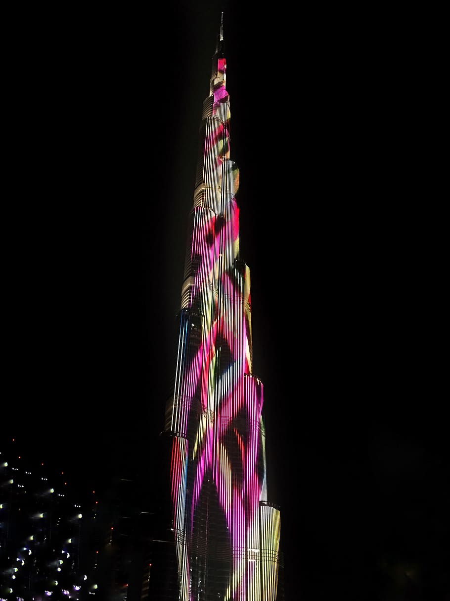 Burj Khalifa, À noite, Dubai, Khalifa, noite, ninguém, iluminado, tiro do estúdio, multi colorido, fundo preto