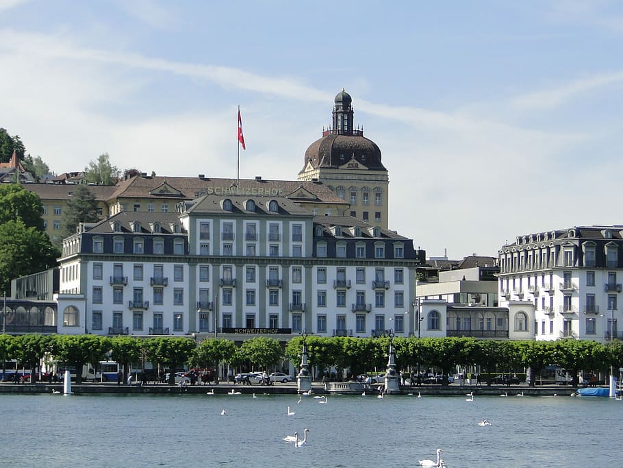 Lucerna, Europa, Suiza, agua, azul, viajes, bandera, arquitectura, exterior del edificio, política