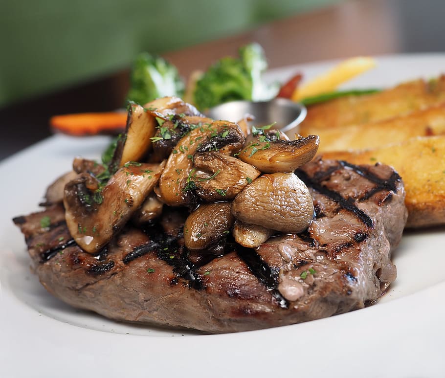 brown, steak, mushroom toppings, white, ceramic, plate, sirloin, meat, beef, food