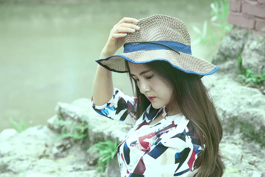 woman, hat, long-sleeved, top, chengdu china, qionglai fellow, colorful town, flat retouching, color mixing, asia