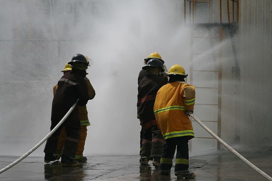 api, brigade, selang, keselamatan, pekerjaan, pemadam kebakaran, pakaian kerja pelindung, kecelakaan dan bencana, air, helm