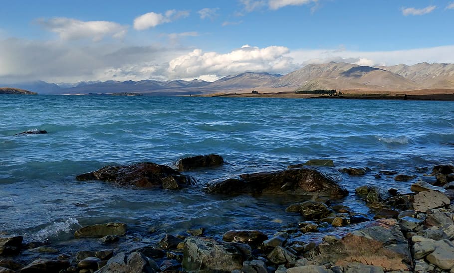 Lago Tekapo, Nueva Zelanda, mar, nublado, cielo, durante el día, agua, pintorescos - naturaleza, roca, belleza en la naturaleza